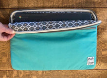 Load image into Gallery viewer, 15 inch MacBook laptop case in Teal shown with the Google Chrome 15 inch laptop inside. 
